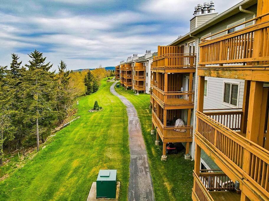 202D Summit - Completely Remodeled Modern Condo In Summit! Snowshoe Exterior photo